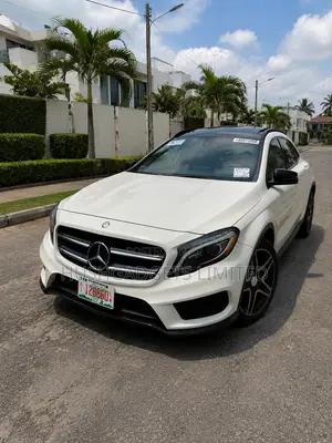 Mercedes-Benz GLA 250 2017 White