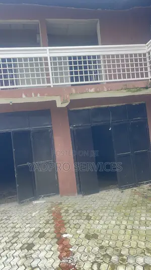 Furnished 1bdrm Penthouse in Bolade for rent
