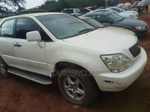 Lexus RX 2000 White