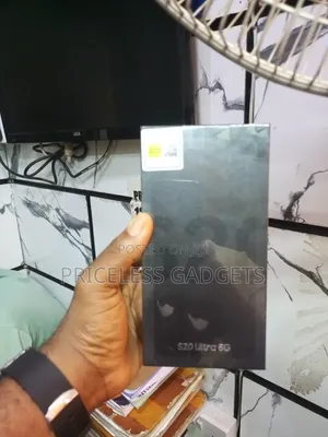 New Samsung Galaxy S20 Ultra 5G 128 GB Black