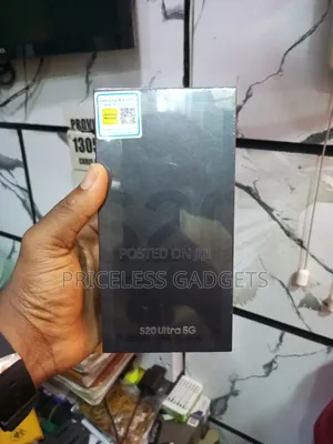 New Samsung Galaxy S20 Ultra 5G 128 GB Black