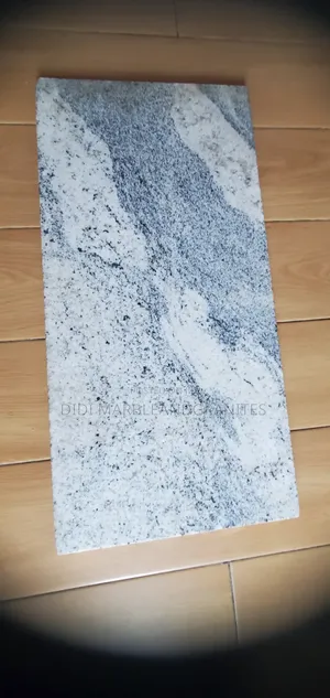 Champagne White Granite Tiles 30x60