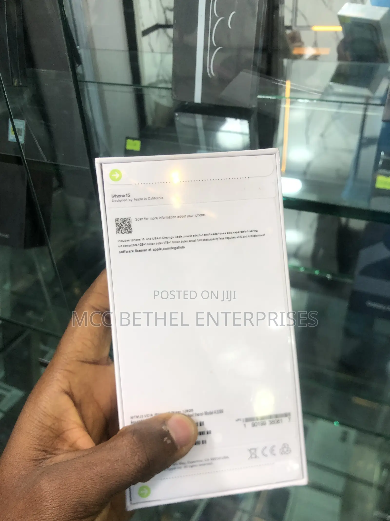 New Apple iPhone 15 128 GB Green