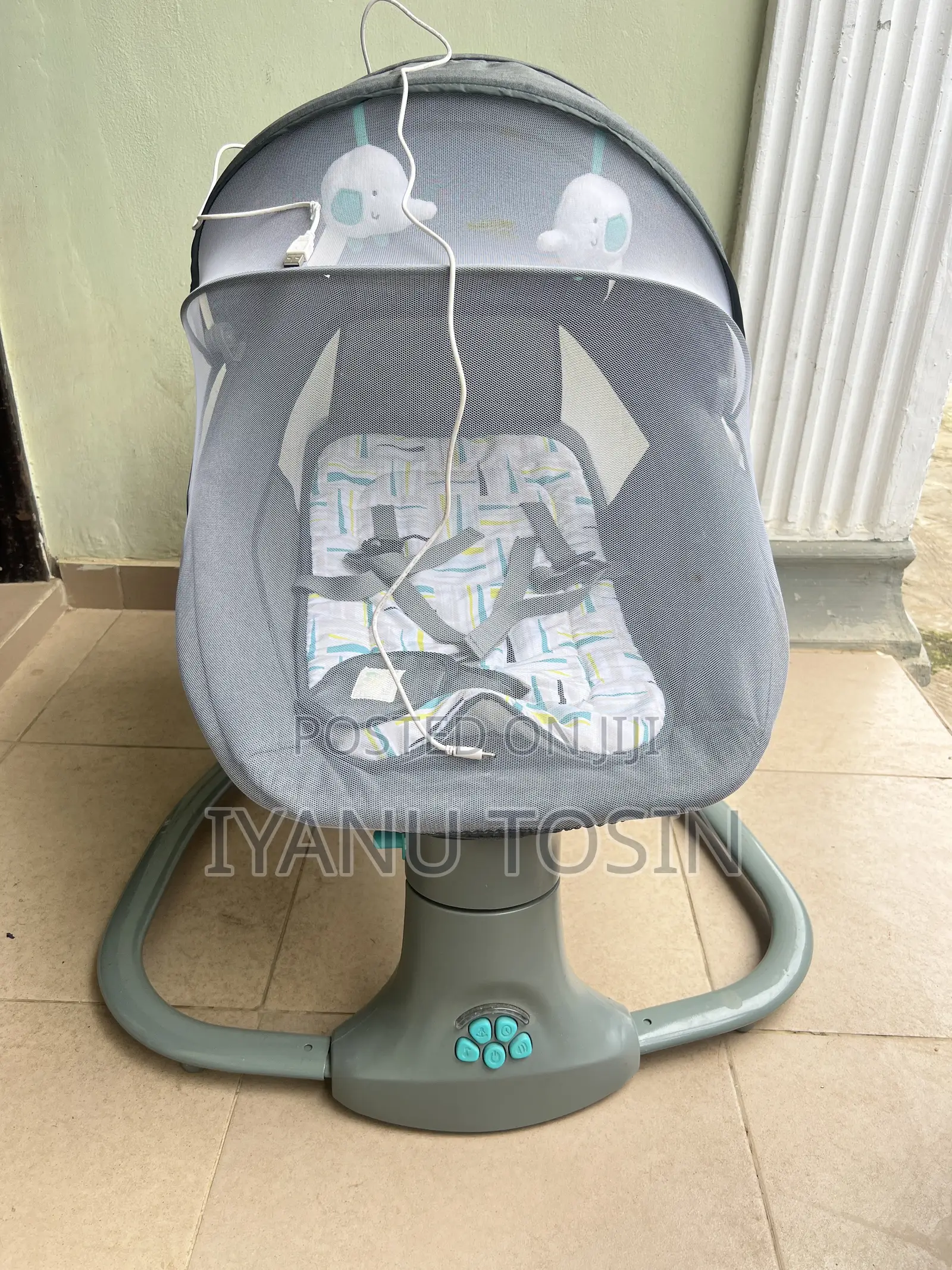 Mastela 3 in 1 Swing
