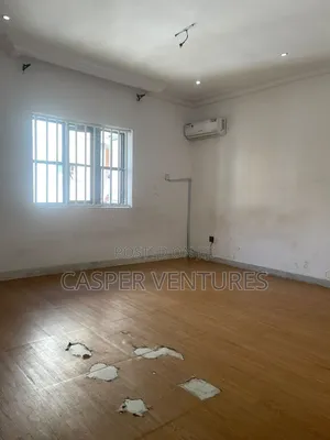 1bdrm Apartment in Chevron for rent