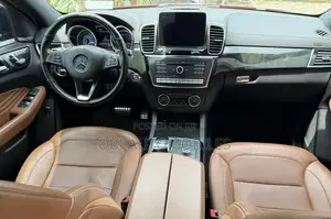 Mercedes-Benz GLE-Class AMG GLE 43 4MATIC 2018 Red