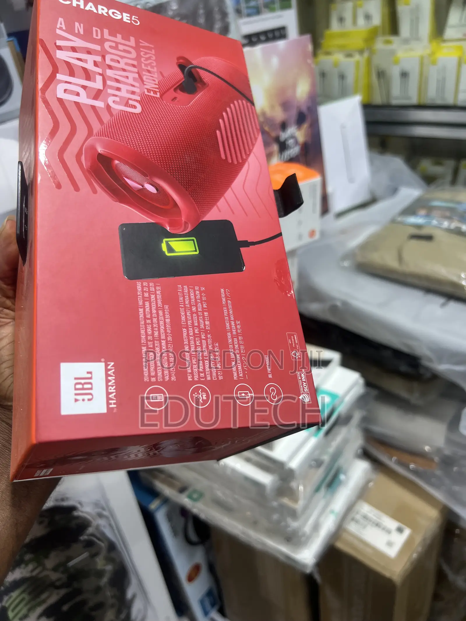 JBL Charge 5