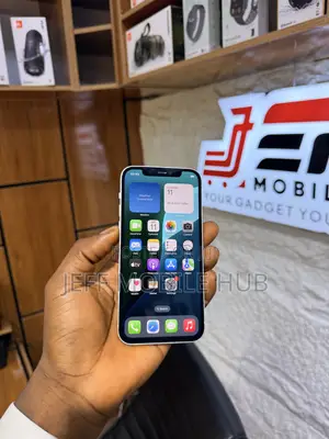 Apple iPhone 12 64 GB White