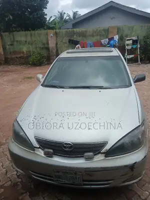 Toyota Camry SE 4dr Sedan (2.4L 4cyl 4A) 2004 Silver