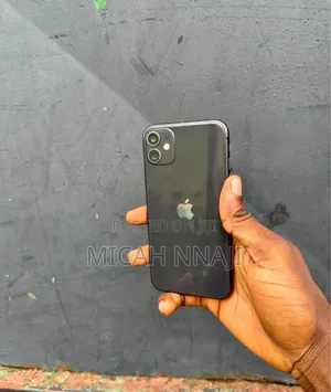 Apple iPhone 11 64 GB Black