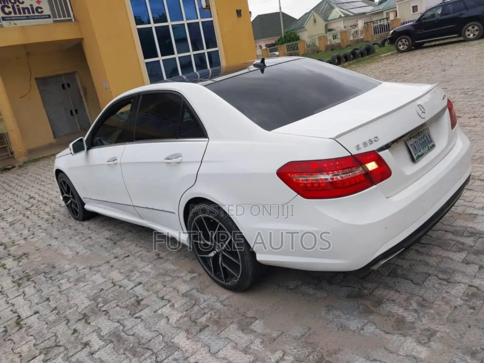 Mercedes-Benz E550 2012 White