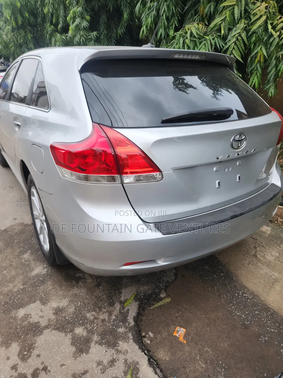 Toyota Venza 2012 Silver