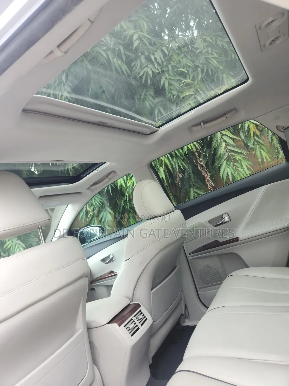 Toyota Venza 2012 Silver