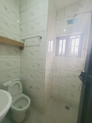 3bdrm Block of Flats in Guzape District for rent
