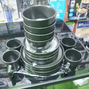 16 Pic's of Dinner Set Plate