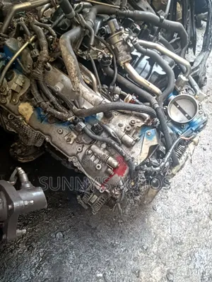 Toyota Tundra Engine 1ur.