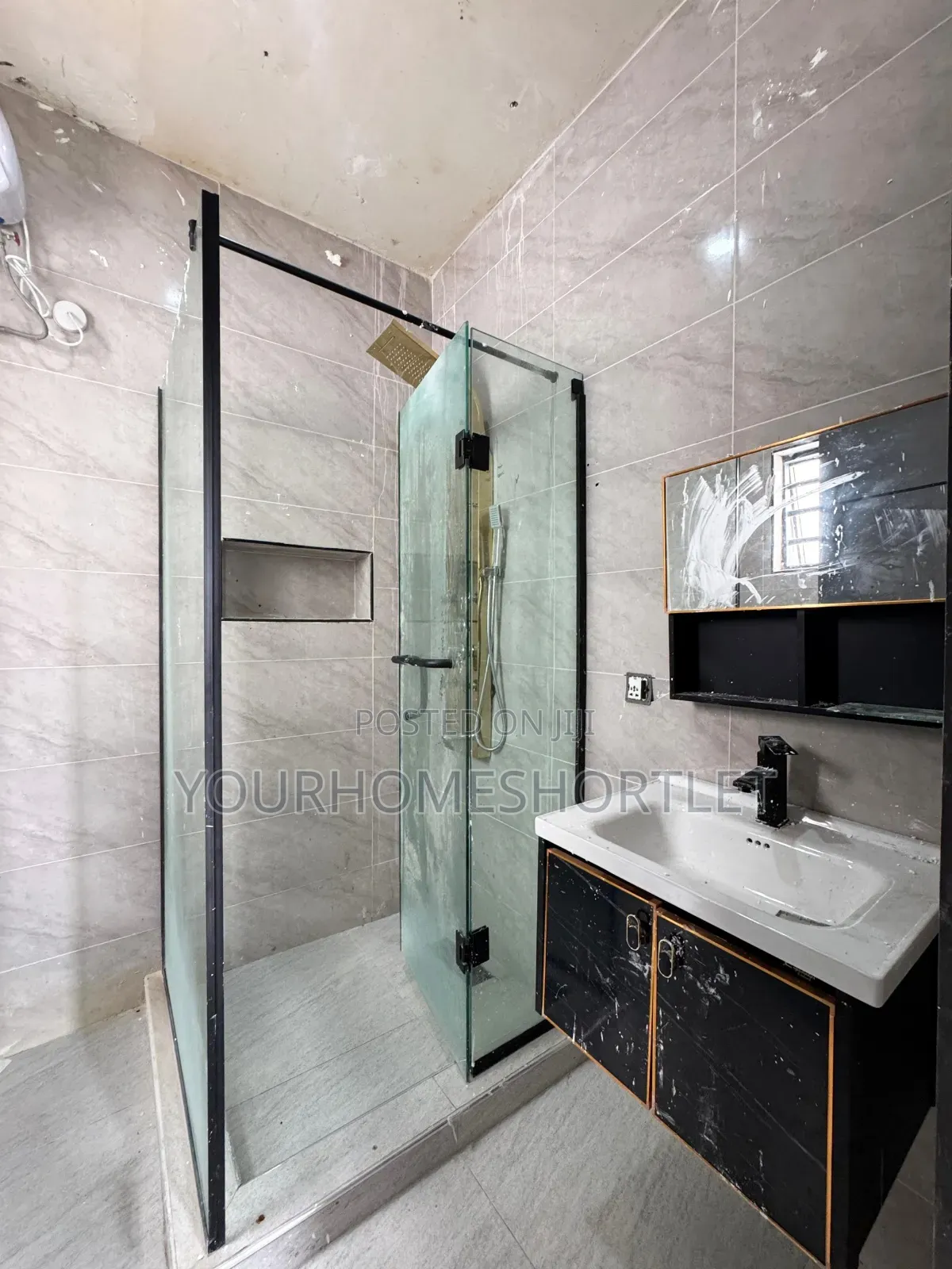 4 Bedroom Semi Detached Triplex With Bq