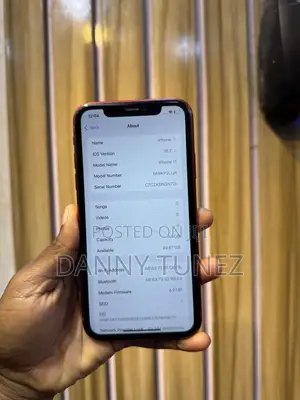 Apple iPhone 11 64 GB Red