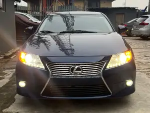 Lexus ES 2014 Blue
