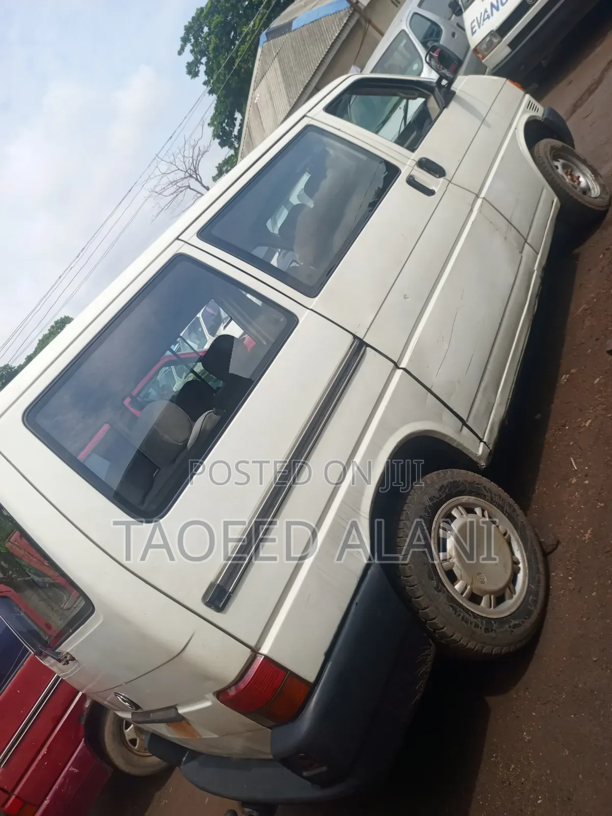 Volkswagen Transporter 2000 White