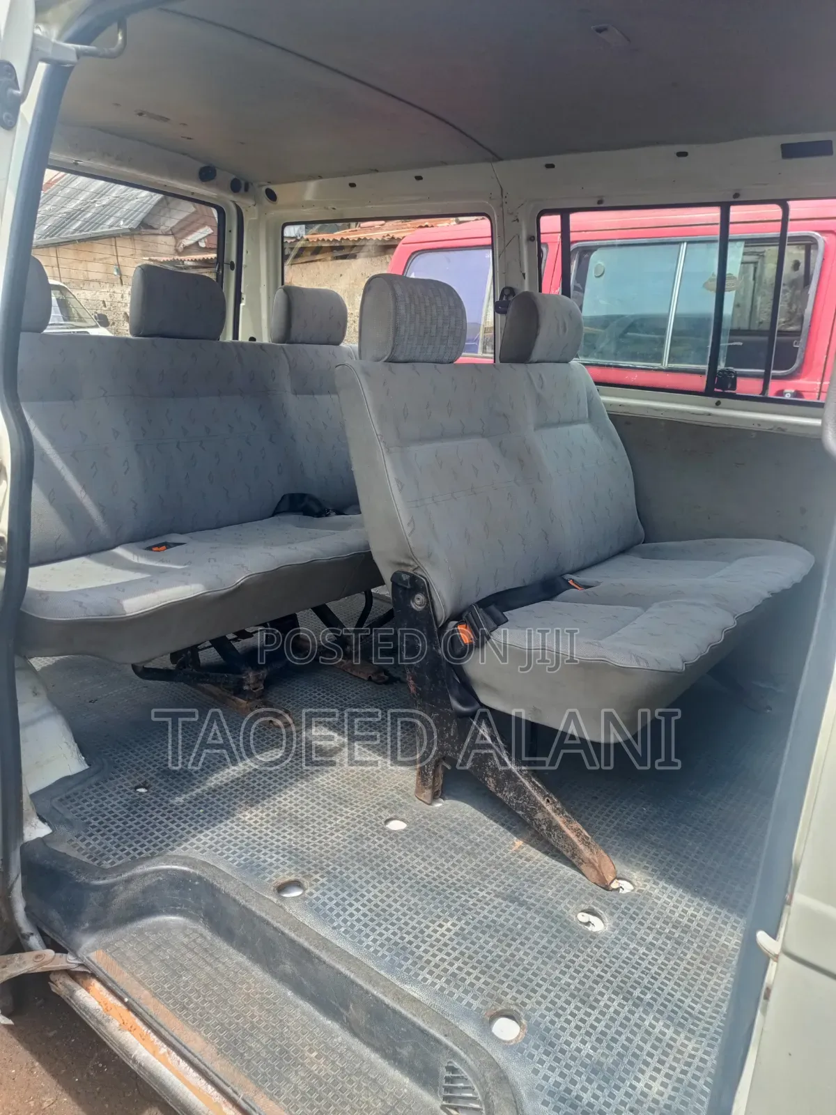 Volkswagen Transporter 2000 White