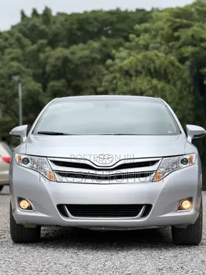 Toyota Venza V6 2010 Silver
