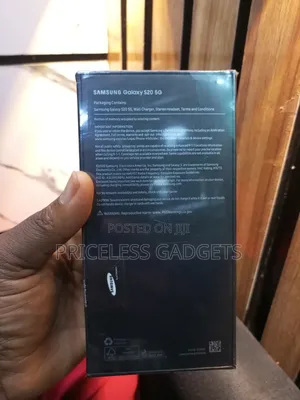 New Samsung Galaxy S20 128 GB Black