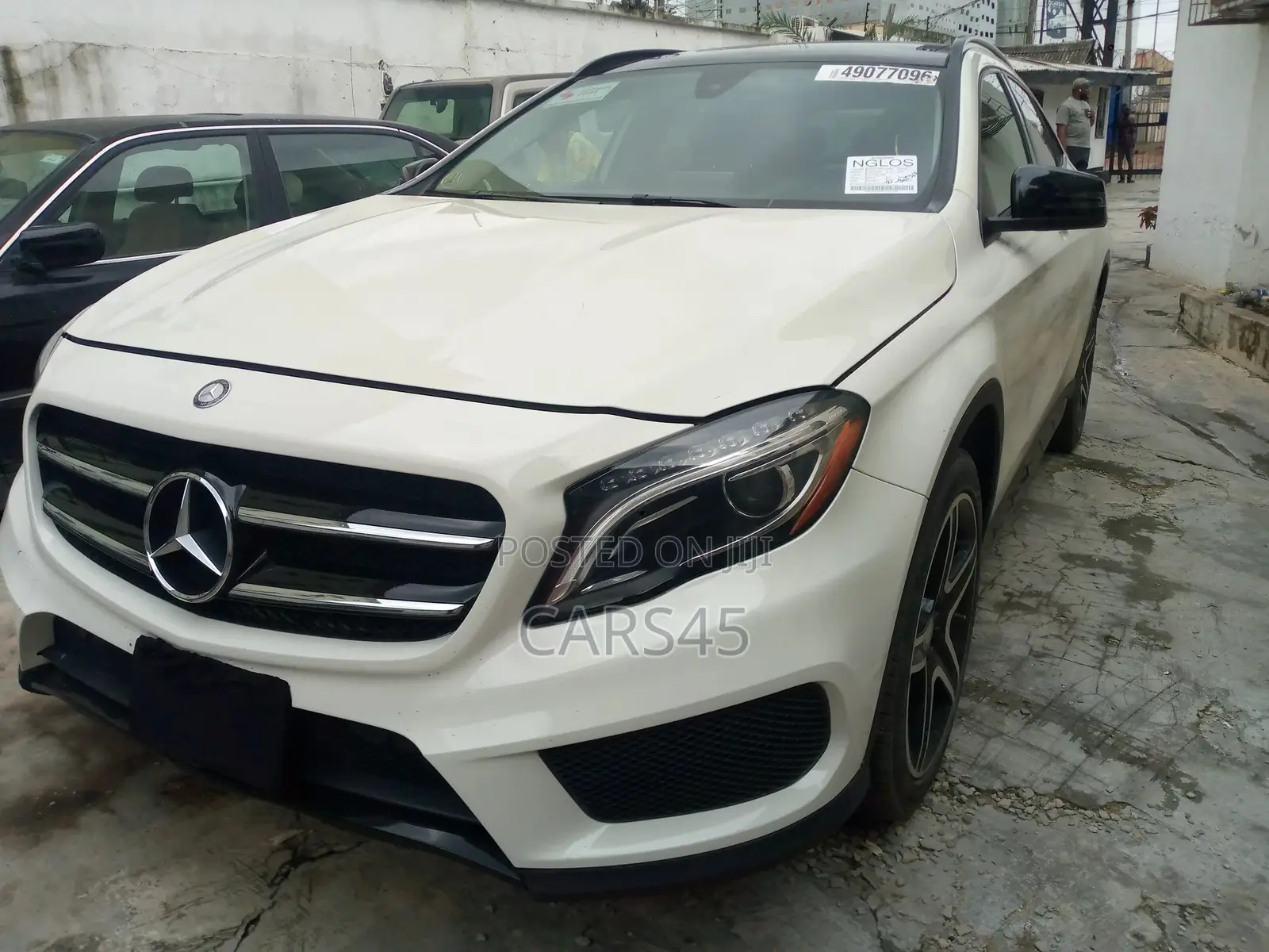 Mercedes-Benz GLA 250 2017 White