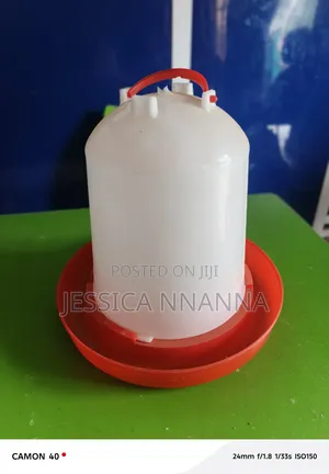 4 Liters Manual Drinker