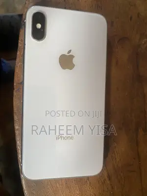 Apple iPhone X 64 GB White