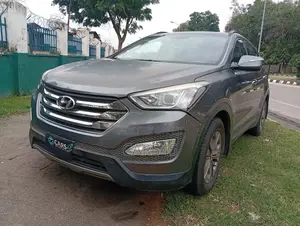 Hyundai Santa Fe 2014 Gray
