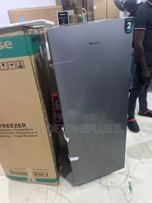 Premium Hisense 189dr Upright Freezer