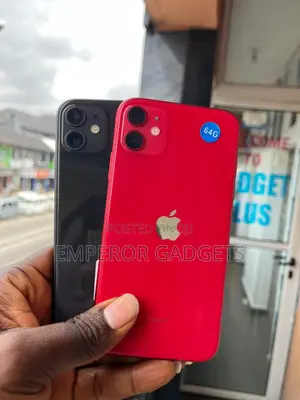 Apple iPhone 11 64 GB Red