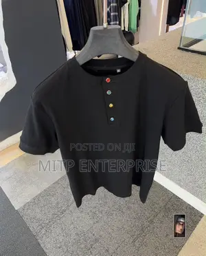 Henley Short Sleeve Tees