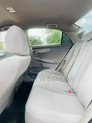 Toyota Corolla 2010 Blue