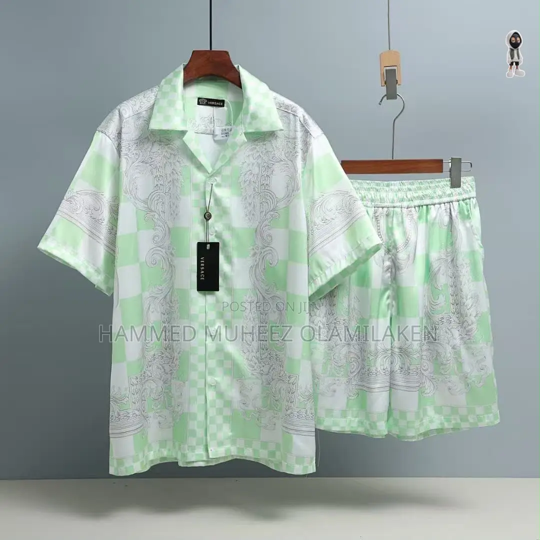 Mzee Wears