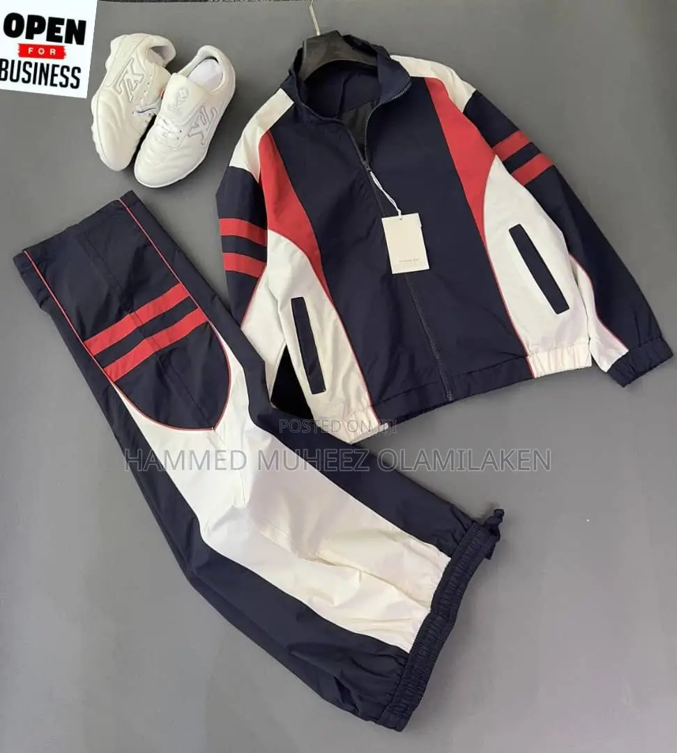 Mzee Wears