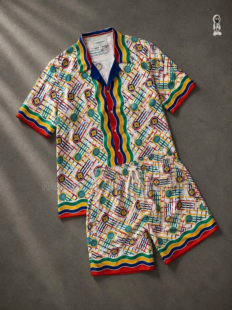 Mzee Wears