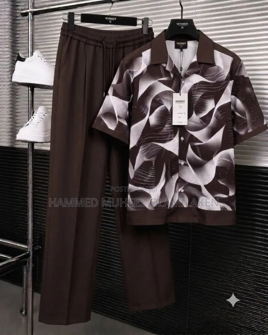 Mzee Wears