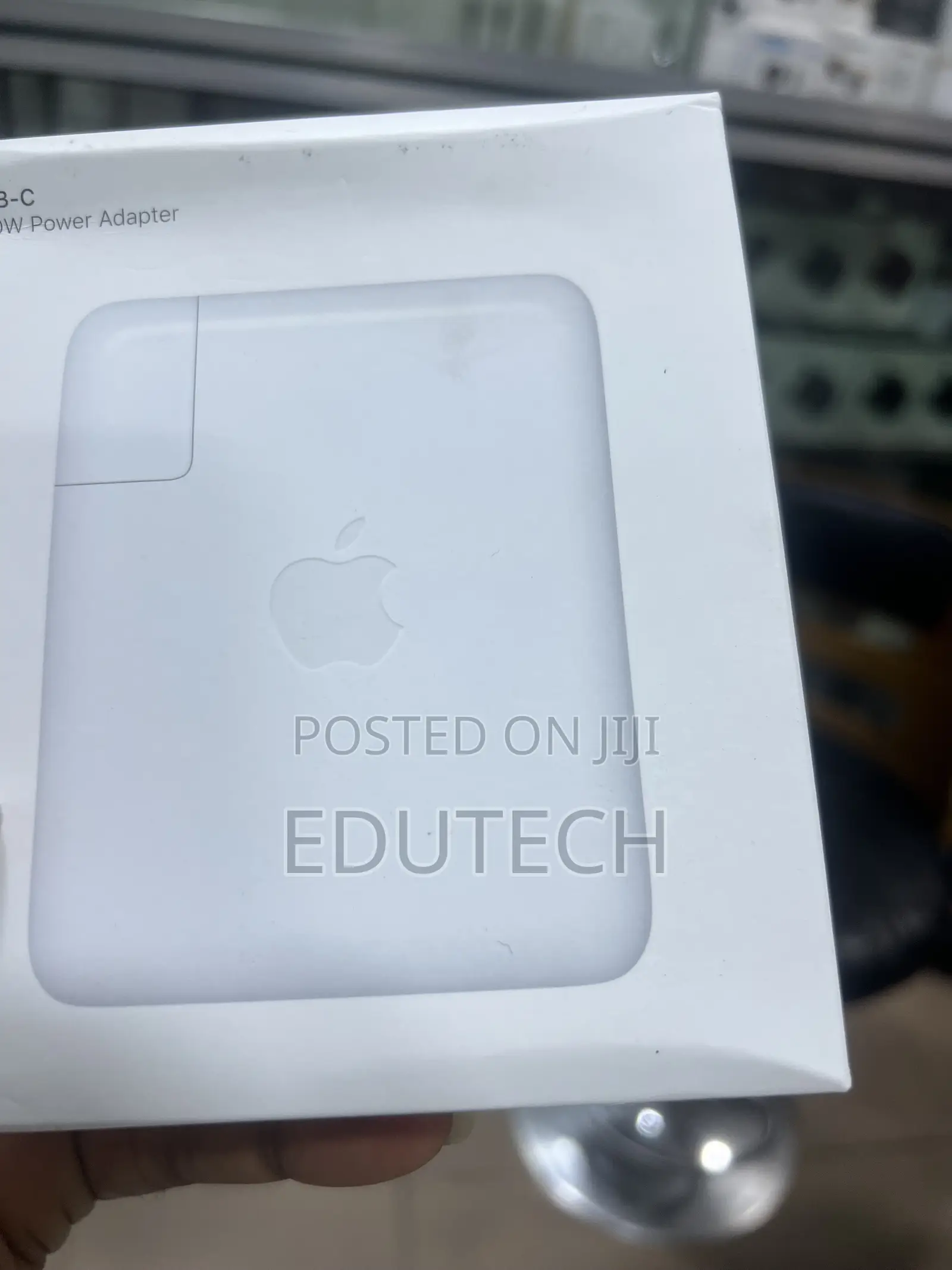 Ubb-C 140w Power Adapter