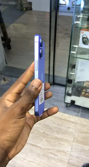 Apple iPhone 16 128 GB Blue