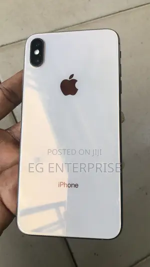 Apple iPhone XS Max 64 GB Gold