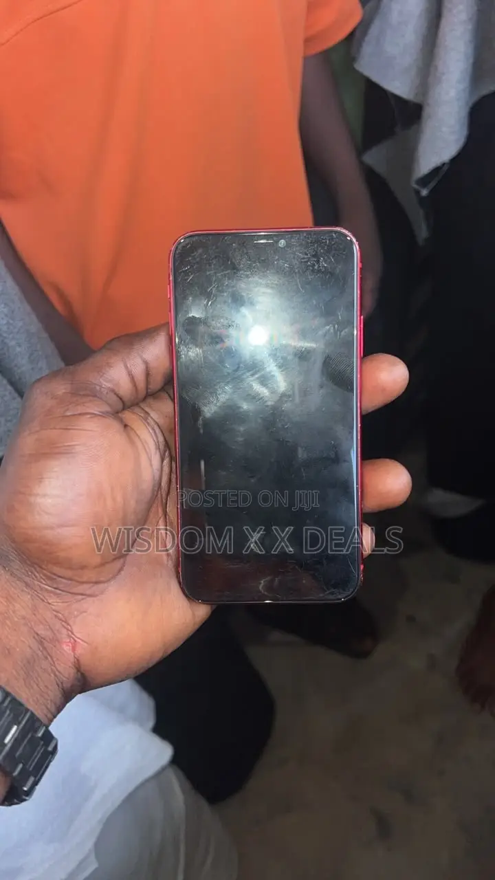 Apple iPhone 11 256 GB Red