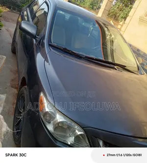 Toyota Corolla 2011 Gray