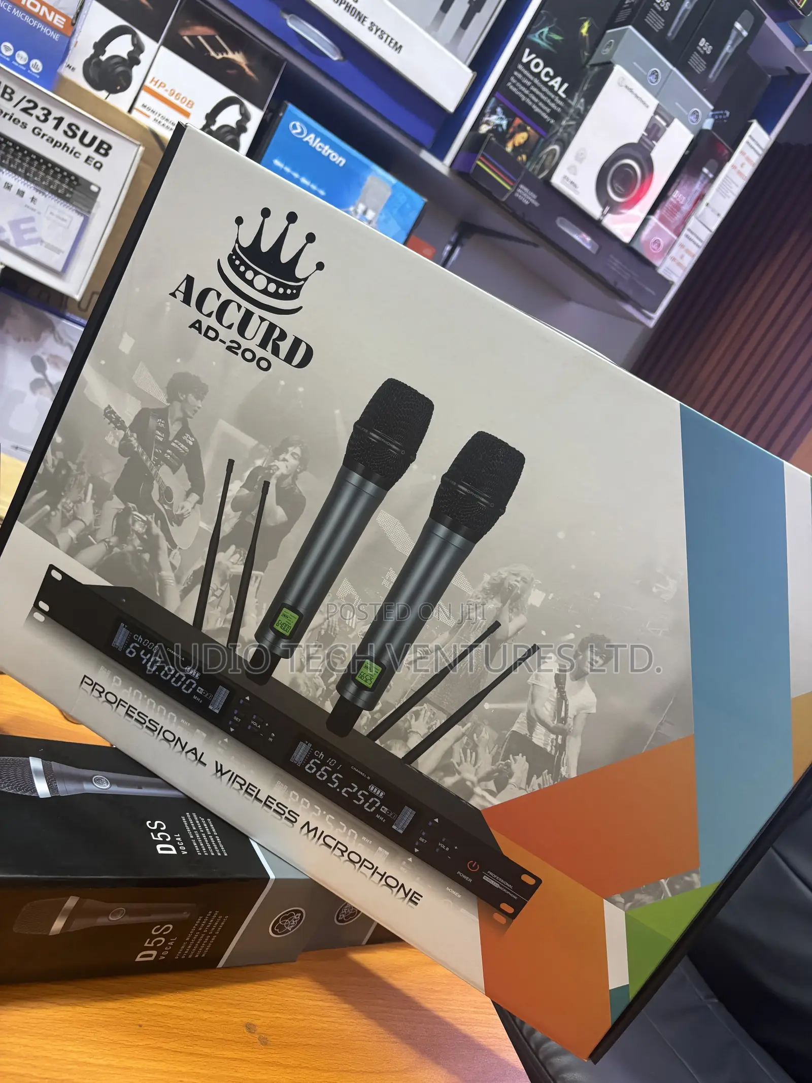 Accurd Wireless Mic Ad 200