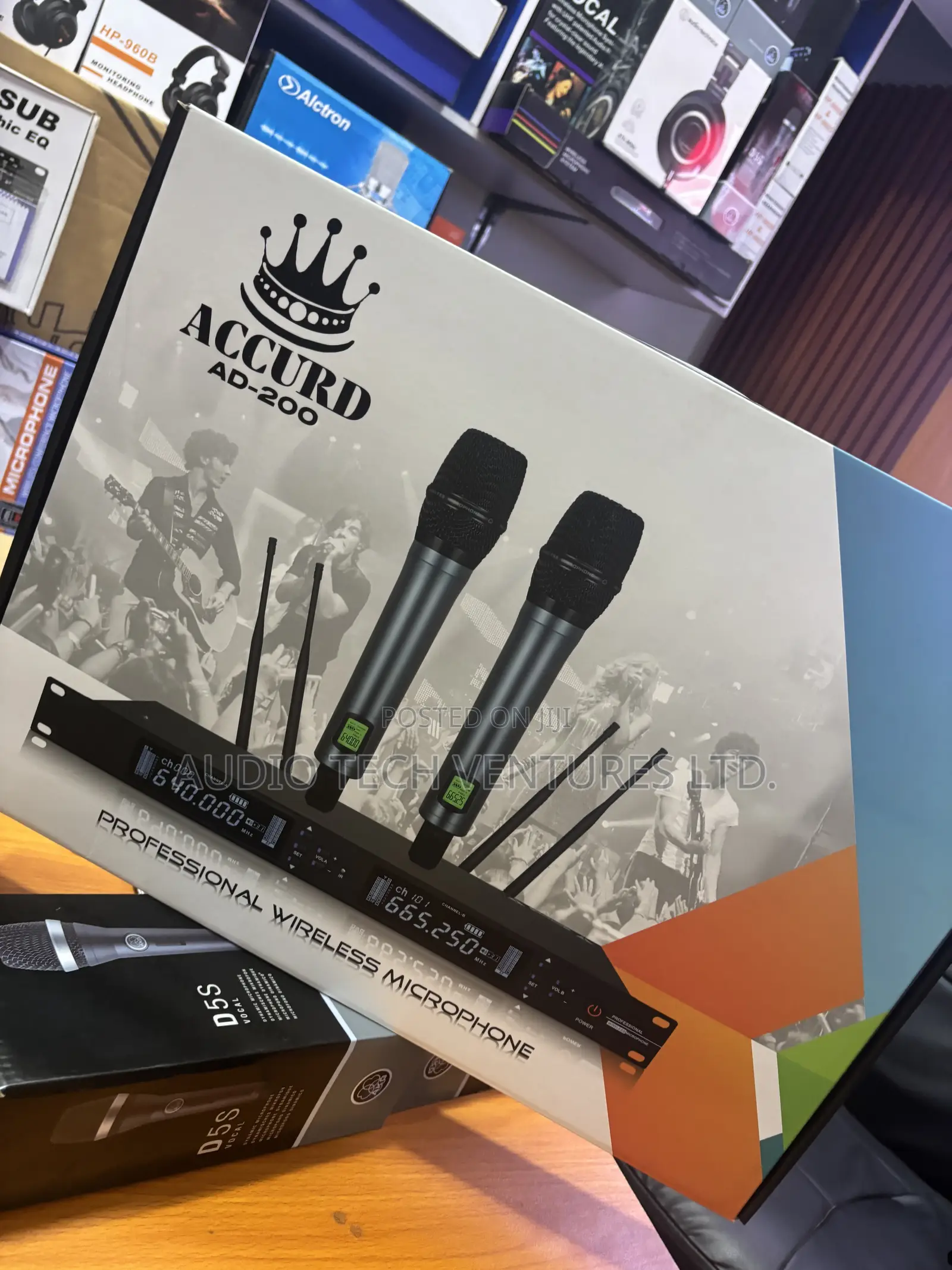 Accurd Wireless Mic Ad 200