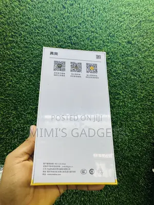 New Realme V30 128 GB