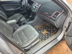 Honda Accord 2007 Silver