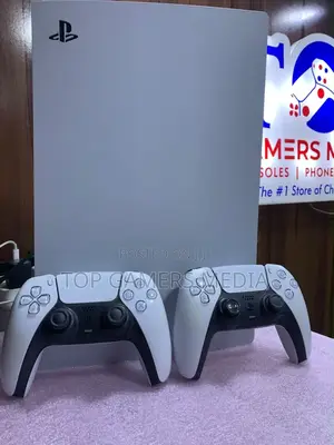 Playstation 5 Digital Console 2 Pads + Games