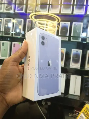 New Apple iPhone 11 128 GB Purple